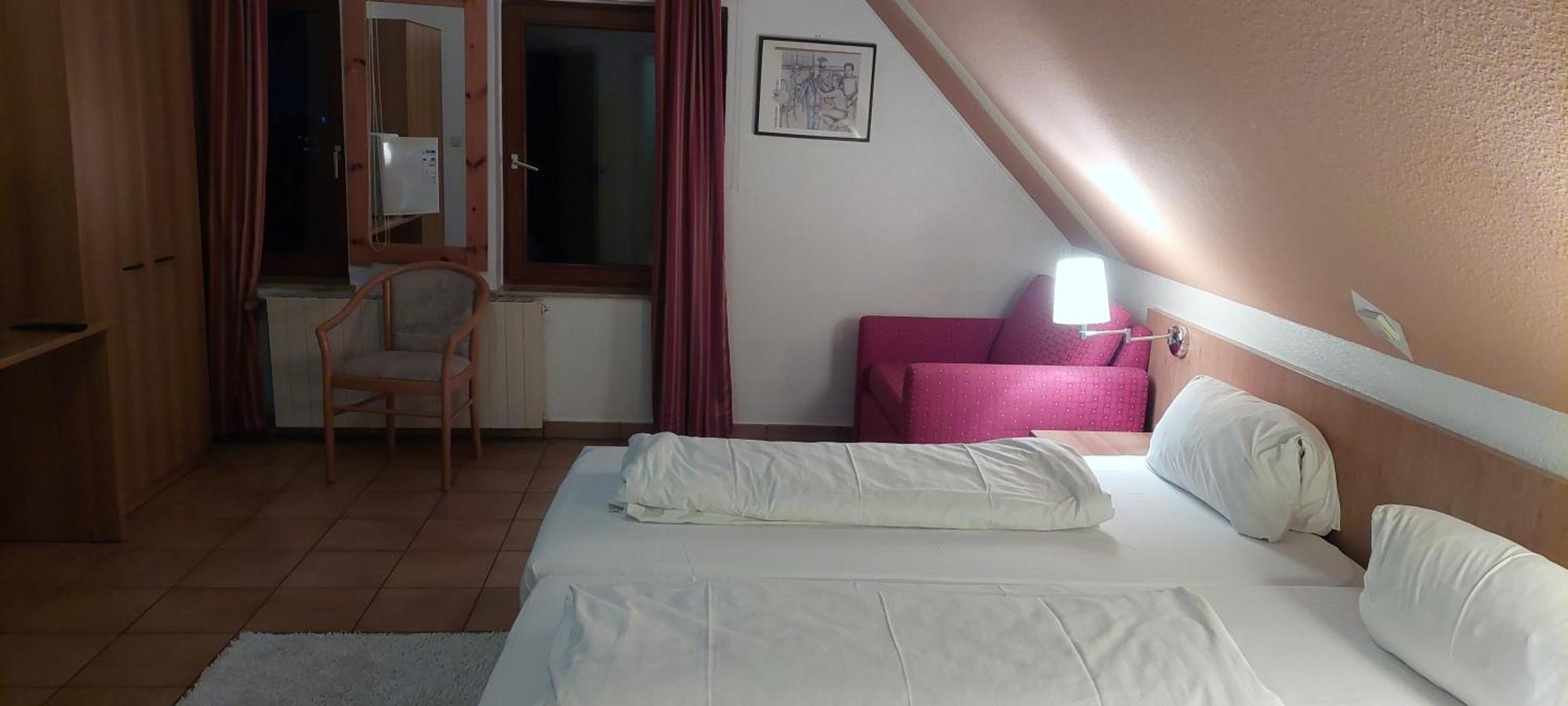 Hotel La Cascina Wennigsen ภายนอก รูปภาพ