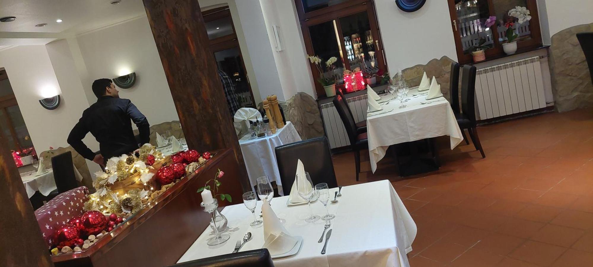 Hotel La Cascina Wennigsen ภายนอก รูปภาพ