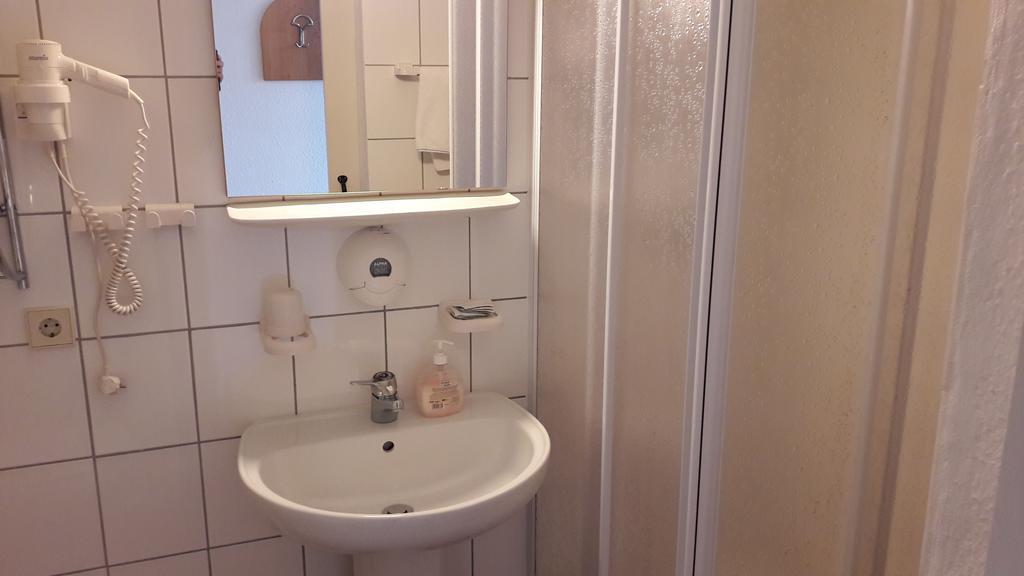 Hotel La Cascina Wennigsen ภายนอก รูปภาพ